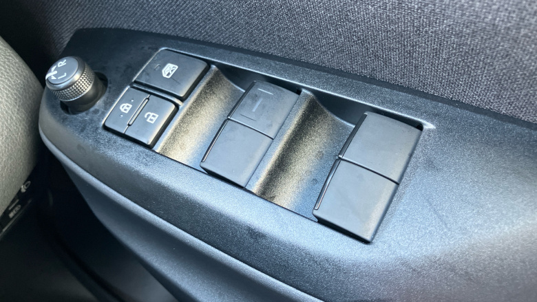 Toyota Yaris Cross 1.5 Hybrid Icon 5dr CVT Hybrid Estate